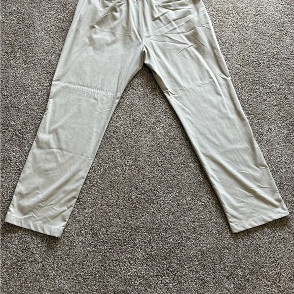 Men’s Under Armour Golf Pants - Picture 3 of 3